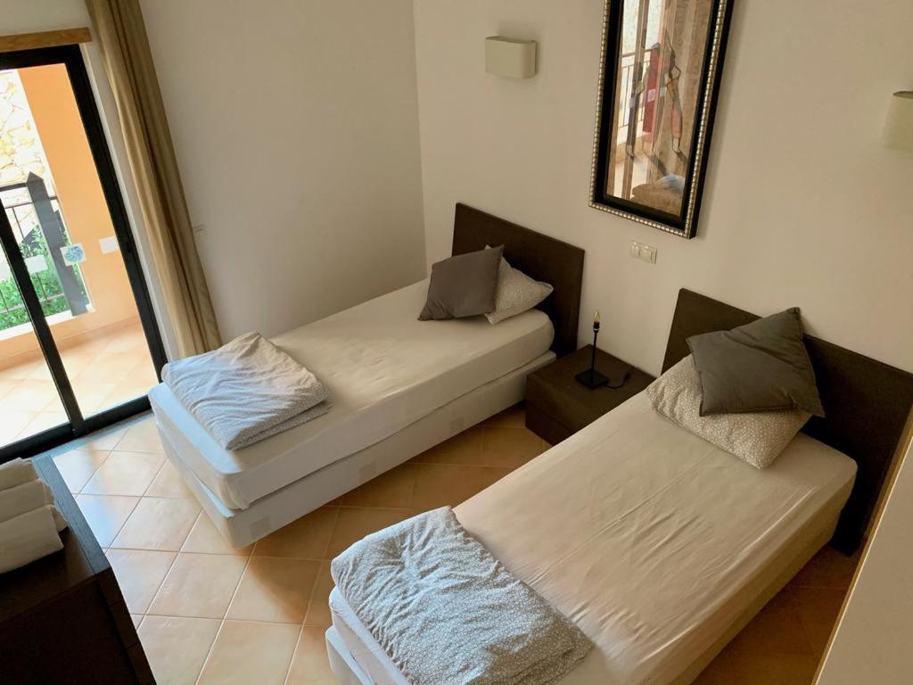 Dina Luxury 2 Bedroom Apartment Praia Da Luz Bagian luar foto
