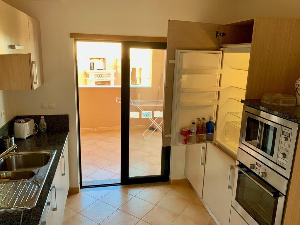 Dina Luxury 2 Bedroom Apartment Praia Da Luz Bagian luar foto